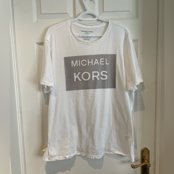 MICHAEL KORS graphic tee - Picture 1 of 3